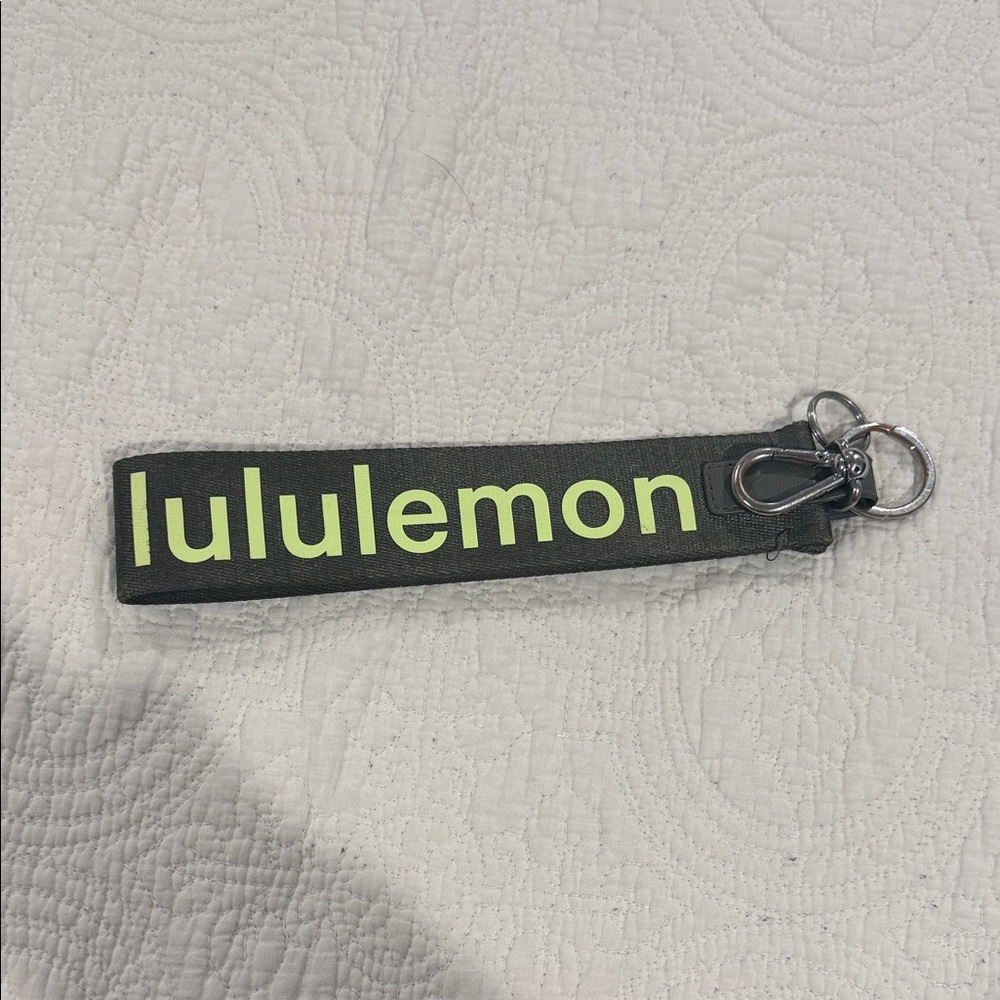 lululemon athletica Charcoal and Lime Key Holder